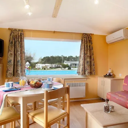 T2 V - 15 Min From Nazare Pataias